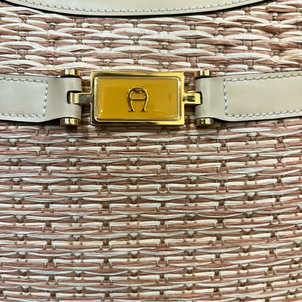 Vintage Etienne Aigner Woven Straw & Leather Shoulder Bag Paisley Interior EUC - Picture 3 of 14